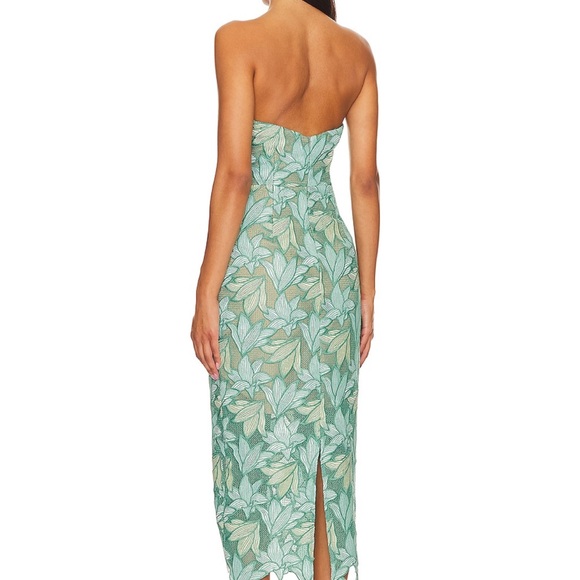 Elegant Green Leaf Pattern Dress - Picture 3 of 3